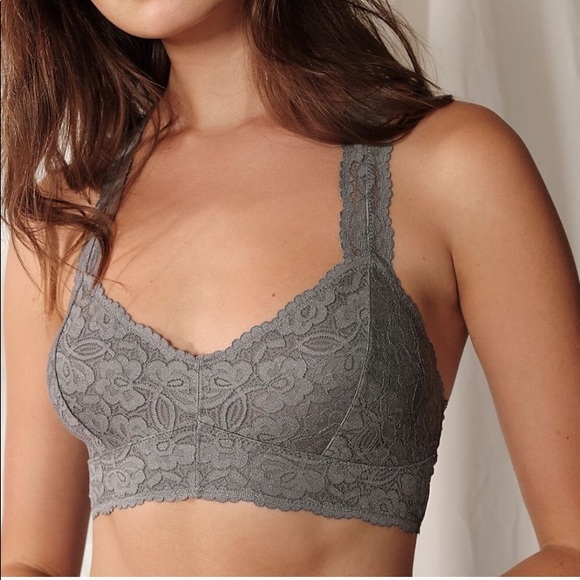 Details about NEW INTIMATELY FREE PEOPLE GALLOON LACE RACERBACK CROP BRA BLACK SIZE Small Details about NEW INTIMATELY FREE PEOPLE GALLOON LACE RACERBACK CROP BRA BLACK SIZE Small